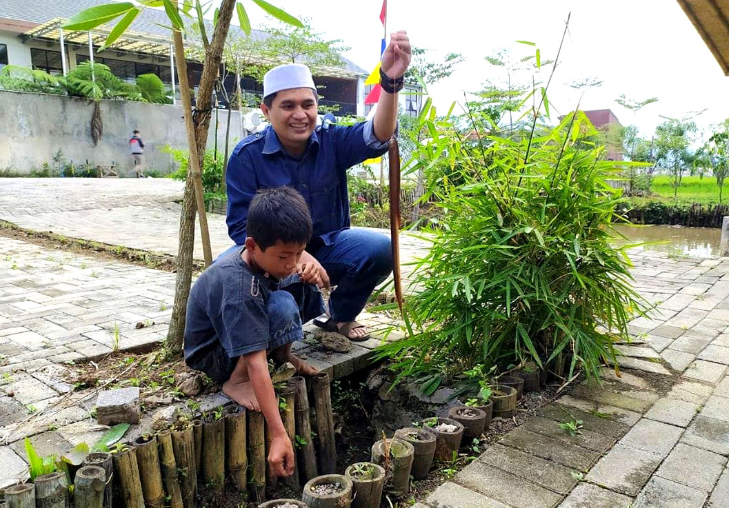 Gun Gun Sosok Pemimpin Muda Visioner