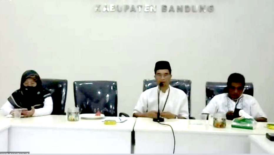 KPU Kab. Bandung Akan Perbaiki Data Temuan 37.189 Pemilih yang Tidak Penuhi Syarat KPU Kab. Bandung Akan Perbaiki Data Temuan 37.189 Pemilih yang Tidak Penuhi Syarat