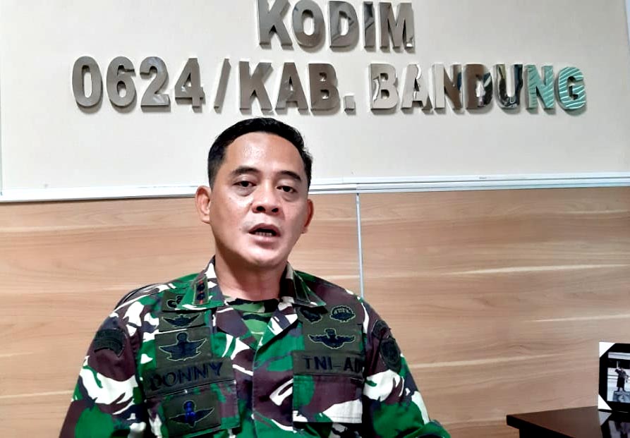 Ciptakan Kondusifitas, Satpol PP Harus Tertibkan Baligho, Spanduk Milik Bacalon  