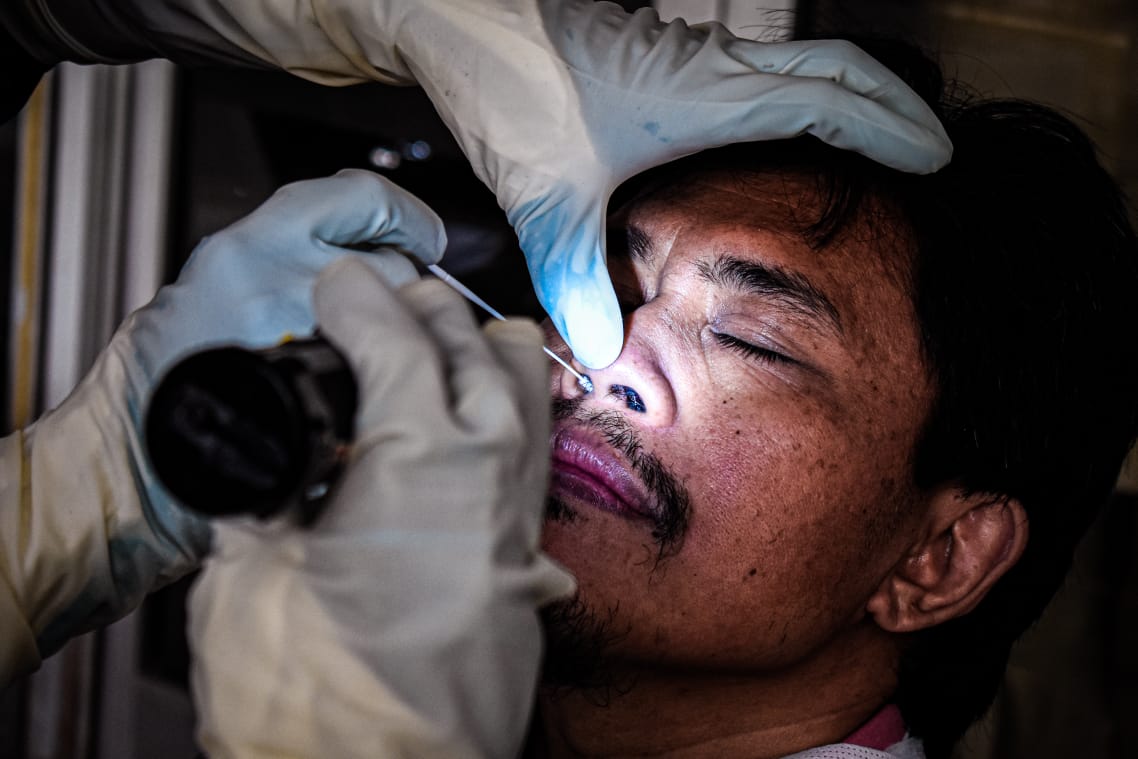 Seluruh Pegawai RSUD Cibabat Cimahi di Tes Swab, Layanan Sementara Ditutup