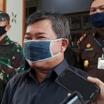 Bupati Garut, Rudy Gunawan ketika diminta tanggapannya terkait proyek pembangunan sarana olahraga Akuatik