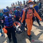 Petugas SAR Temukan Jasad Santri yang Hilang di Pantai Bayongbong Tasikmalaya