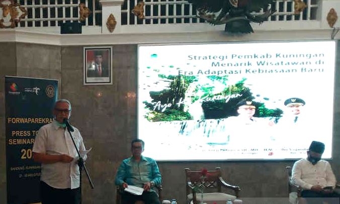 Bupati Kuningan Ajak Swasta Investasi Pariwisata Alam Bupati Kuningan Ajak Swasta Investasi Pariwisata Alam