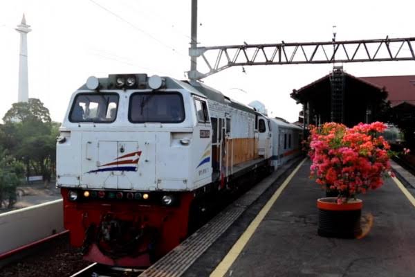 KA dari Semarang Tujuan Bandung Kembali Dioperasikan