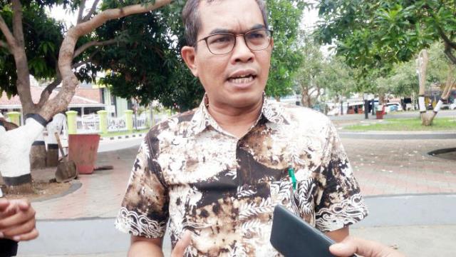 Untung Ada Bansos, Tapi Sampai Kapan?