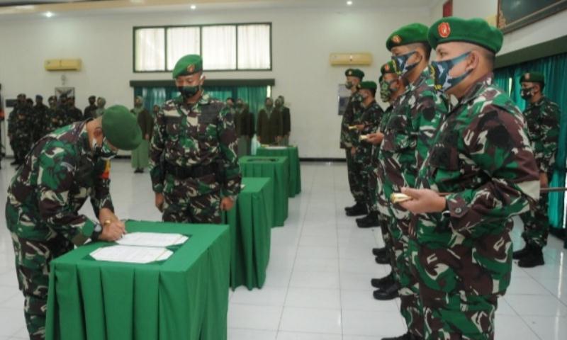 4 Jabatan Komandan Kodim Distrik Militer Lingkungan Korem 063/SGJ Berpindah Tugas 4 Jabatan Komandan Kodim Distrik Militer Lingkungan Korem 063/SGJ Berpindah Tugas