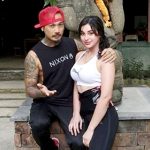Publik Desak Nora Alexandra Ceraikan Jerinx SID