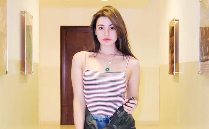 Nora Alexandra Beri Dukungan Suami