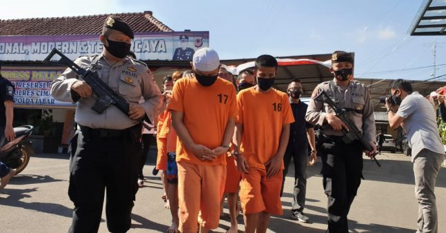 Polres Cimahi Bekuk 11 Komplotan Pencuri, Enam Diantaranya Residivis Polres Cimahi Bekuk 11 Komplotan Pencuri, Enam Diantaranya Residivis