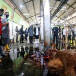 Wali Kota Bandung, Oded M. Danial kualitas daging kurban yang disembelih di Rumah Potong Hewan (RPH) Ciroyom terjaga dengan baik dan aman untuk dikonsumsi
