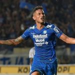 Tak Tergoda Tawaran Klub Lain, Wander Luiz Pastikan Bertahan di Persib