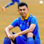 Cemas Alami Penurunan Kemampuan, Abdul Aziz Konsisten Sentuh Bola