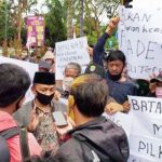 Pilkades Ditunda, Warga Ciamis Kecewa Berat