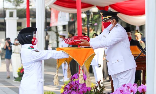Peringatan HUT RI ke-75, Terbatas Namun Tetap Khidmat Peringatan HUT RI ke-75, Terbatas Namun Tetap Khidmat