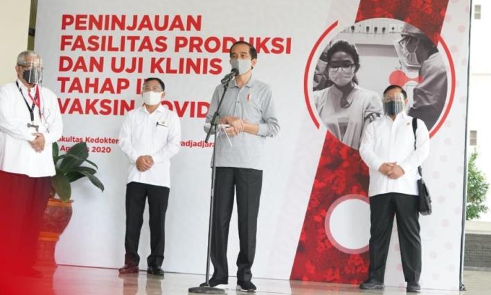 Jokowi Sentil Emil Soal Belanja Daerah