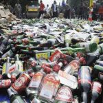 Satpol PP dan Polsek Soreang Amankan Ribuan Botol Miras 