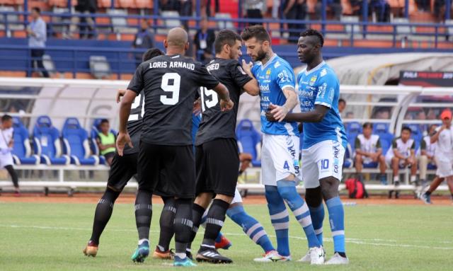 Tira Persikabo Menantang Persib Sebelum Kick-off Liga 1