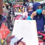 Tak Pakai Masker, Perangkat Desa Dihukum Push Up