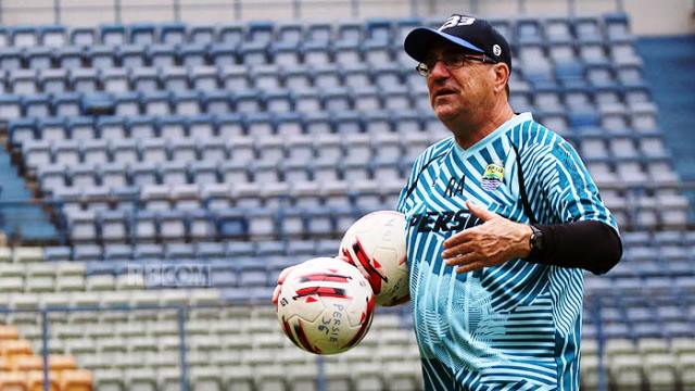 Robert Pastikan Pemain U-20 Gabung Latihan Hari Ini