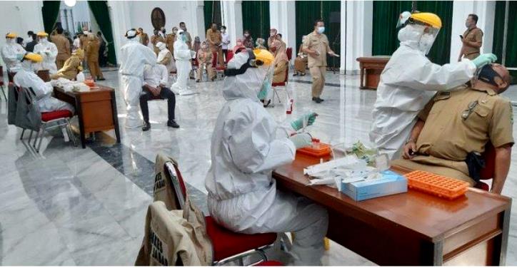 21 Warga Bandung Masuk dalam Kasus Covid-19 Gesat
