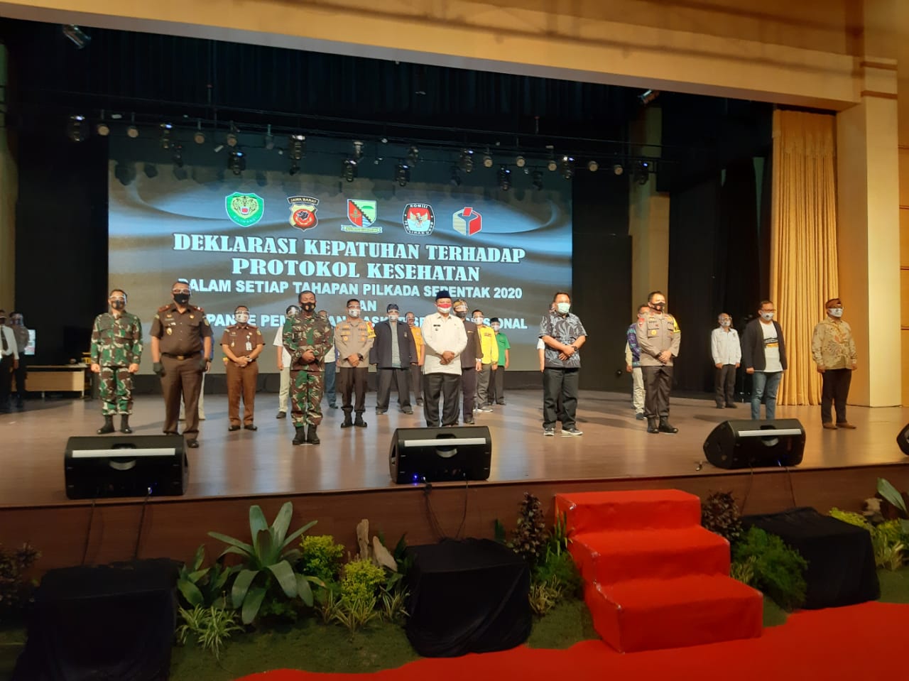 Setiap Paslon Berkomitmen Pilkada Kab. Bandung Harus Berjalan Aman, Sukses, Sehat