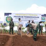 Petani Difasilitasi Benih Tanaman dan Pupuk Bios 44 DC dari Kodam III/Slw