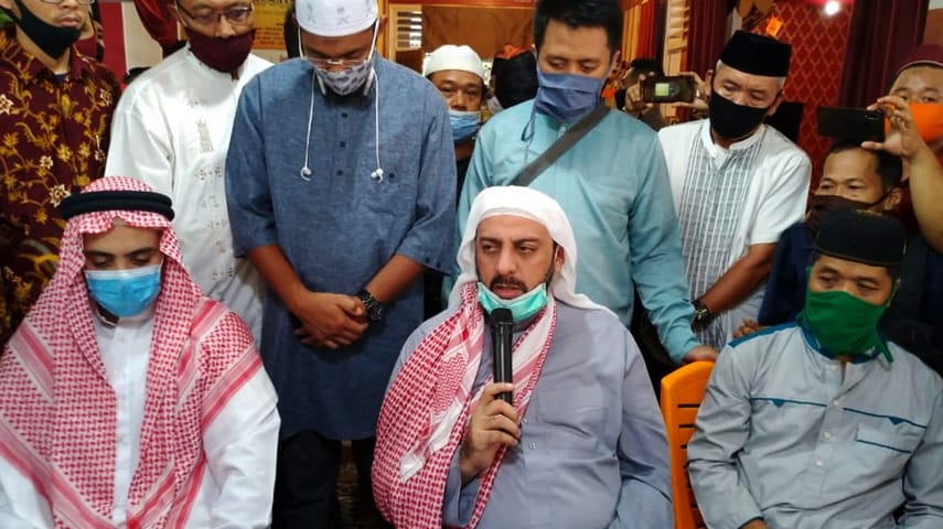 Ridwan Kamil Minta TNI/Polri Lindungi Ulama