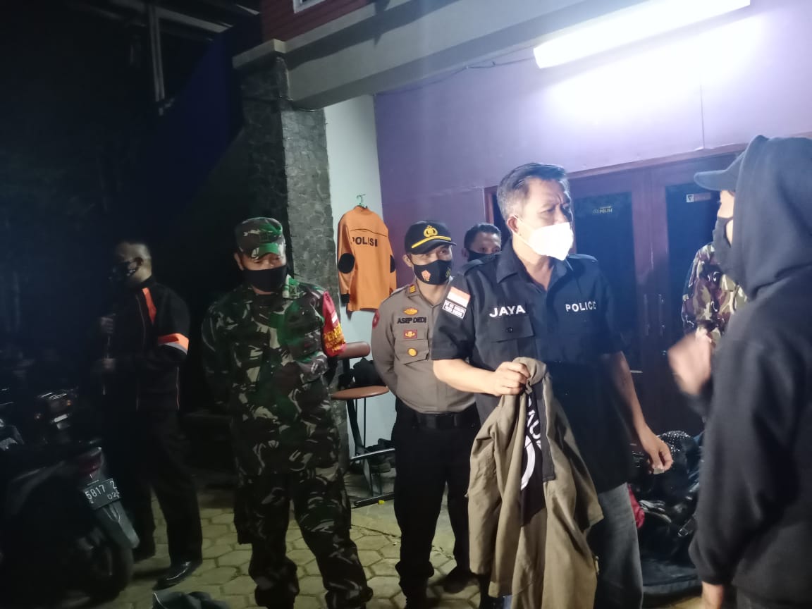 Ratusan Remaja Pesta Musik di Villa Pasir Jambu, Sebagian Mabuk Pakai Narkoba Ratusan Remaja Pesta Musik di Villa Pasir Jambu, Sebagian Mabuk Pakai Narkoba