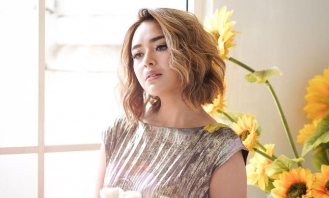  Amanda Manopo Bantah Tunangan