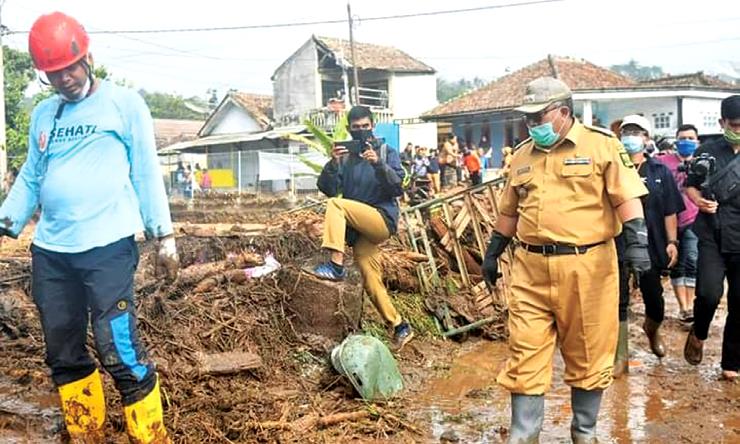 Bupati Endus Ada yang Salah dengan Ekosistem
