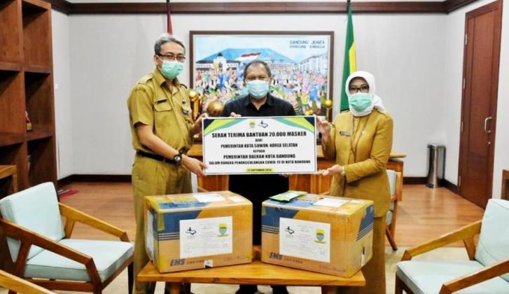 Bandung Terima Bantuan 20 Ribu Masker
