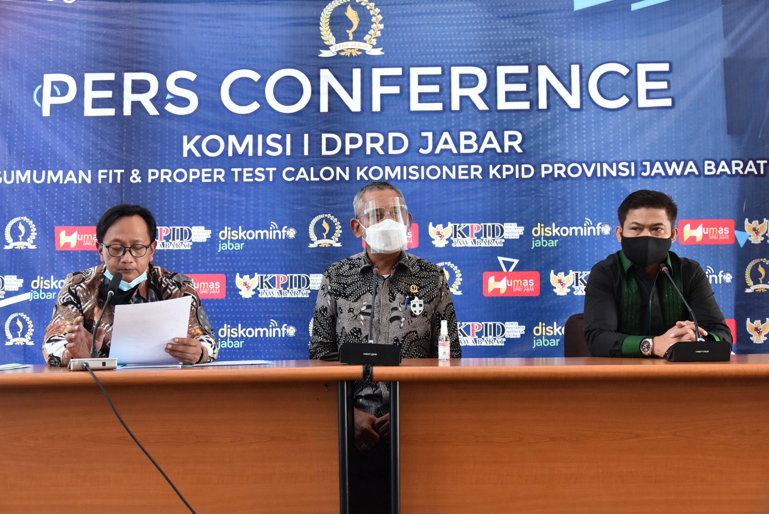Jalani Proses Panjang, Komisi I DPRD Jabar Umumkan 7 Komisioner KPID Terpilih