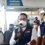Gubernur Jabar Serahkan Maskara ke Tujuh Desa Mandiri di Cirebon