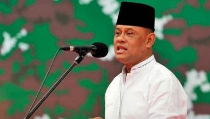 PKI Sudah Mati dan Kalau Hidup Hanya Jadi Bahan Politisasi Mantan Panglima TNI, Jenderal (Purn) Gatot Nurmantyo yang saat ini aktif di KAMI dianggap terlalu mempolitisasi PKI. Padahal faktanya PKS sudah sangat lama mati.