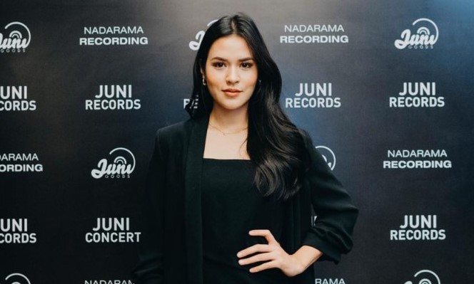 Konser Dibatalkan, Raisa Minta Maaf dengan Suara Bergetar Konser Dibatalkan, Raisa Minta Maaf dengan Suara Bergetar