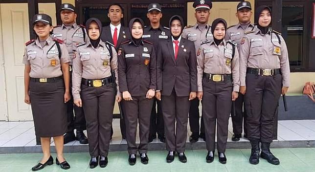 Komisi III DPR Minta Seragam Satpam yang Mirip Polisi Dipertahankan