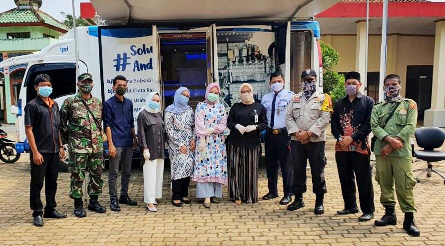 Sukseskan PEN, bank bjb Ikut Salurkan Bantuan Dana Desa di Kabupaten Bekasi Sukseskan PEN, bank bjb Ikut Salurkan Bantuan Dana Desa di Kabupaten Bekasi