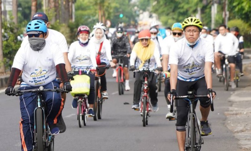 3.000 Peserta Ramaikan bjb Cycling DigiCash V-Ride 3.000 Peserta Ramaikan bjb Cycling DigiCash V-Ride