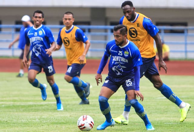 Perkuat Tim, Persib Jalani Uji Coba Perkuat Tim, Persib Jalani Uji Coba