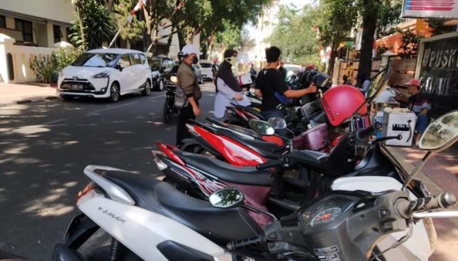 Lahan parkir yang dikelola oleh Dishub Kota Cimahi