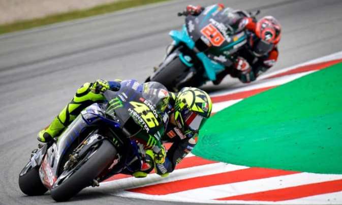 Buang Peluang Podium di Depan Mata, Rossi: Sangat Memalukan Buang Peluang Podium di Depan Mata, Rossi: Sangat Memalukan