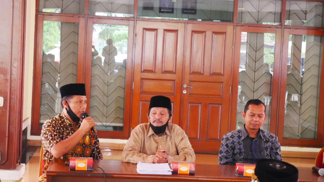 Lakukan Studi Banding ke Cimahi, Wakil Ketua DPRD Kota Tegal Wasmad Langsung Ngacir dari Buruan Wartawan
