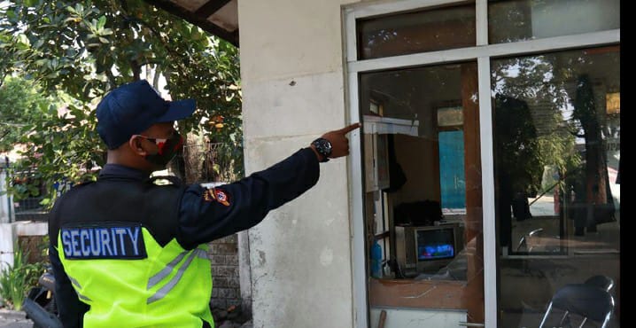 Lima Anggota Satpam Kampus Unisba Jadi Korban Pemukulan Aparat, Rektor Protes Keras ke Kapolda Jabar