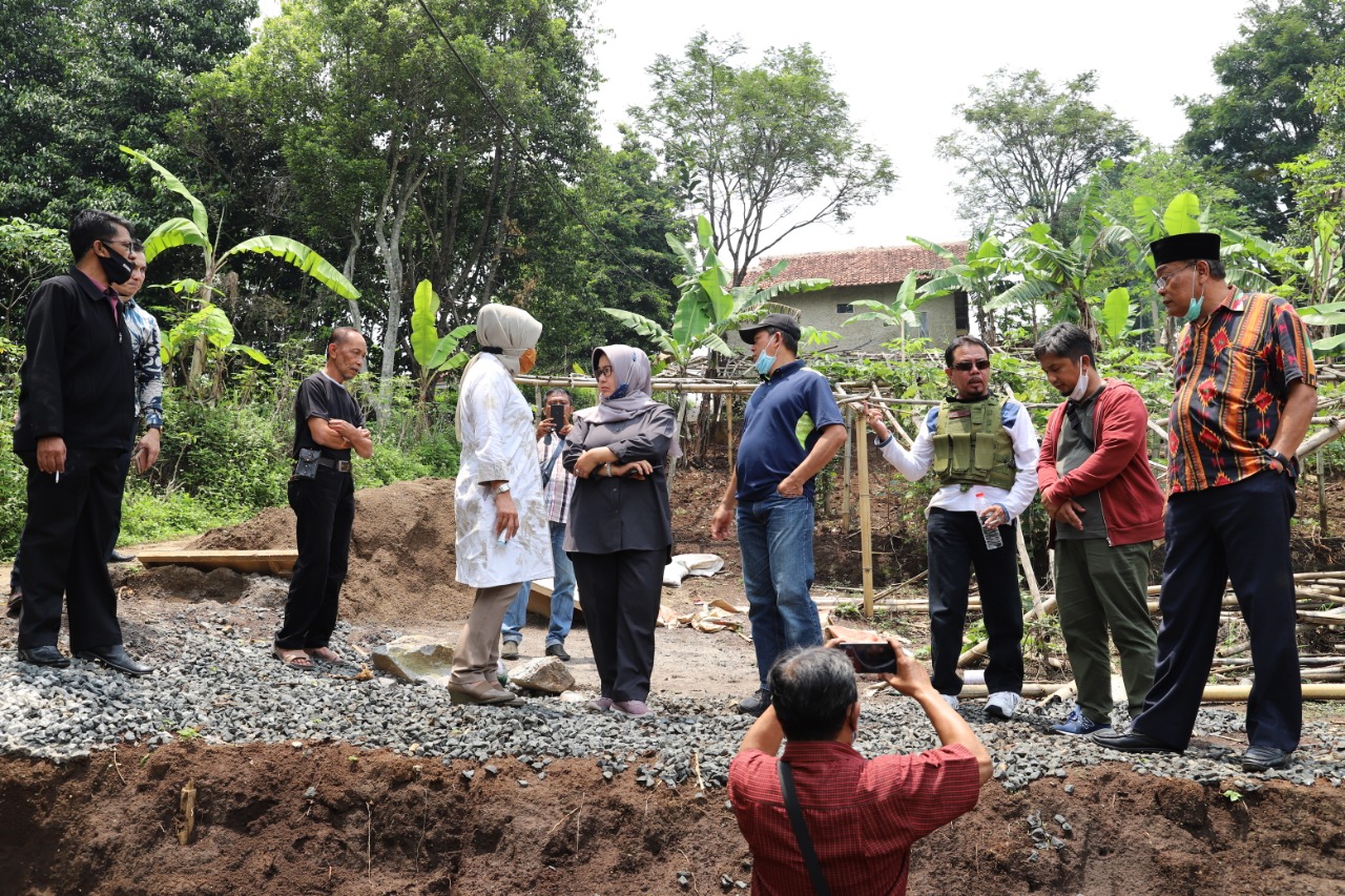Dua Tower Ilegal Berdiri Kokoh, Kalangan Dewan Sebut Birokrasi Perizinan di Cimahi Buruk