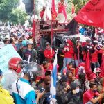 Aksi Demo Buruh UU Cipta Kerja, Akses Jalur Nasional Kembali Lumpuh