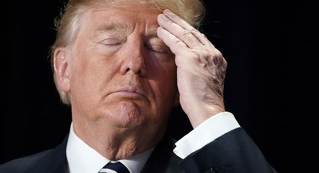 Donald Trump terus menyerang Elon Musk, yang kemudian terjadi saling ejek di mesia sosial.