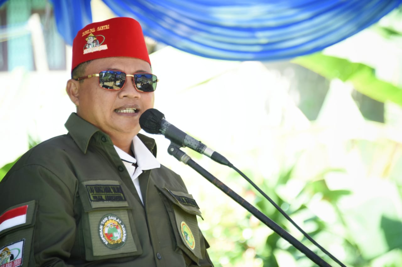 Uu Ruzhanul: Langkah Ridwan Kamil Sampaikan Aspirasi Buruh ke Presiden Sudah Benar Uu Ruzhanul: Langkah Ridwan Kamil Sampaikan Aspirasi Buruh ke Presiden Sudah Benar