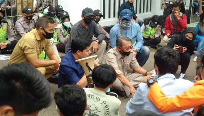 Mahasiswa Tagih Janji Wali Kota dan Wakil Rakyat