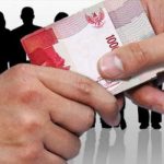 Praktik Politik Uang Terkuak, Relawan Pasangan Adang-Suprapman Terdakwa Bagi-Bagi Amplop Berisi Rp 52 Ribu