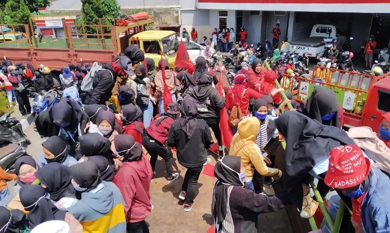 SBSI Cimahi Nilai Pemerintahan Jokowi Tak Pro Buruh
